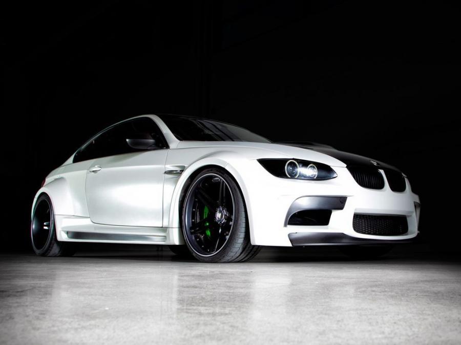  BMW M3 Coupe GTRS5 by Vorsteiner 2012 года  (фото 14 из 16)